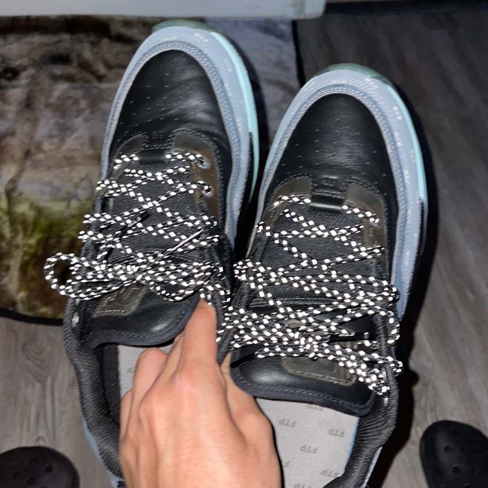 DC E. Tribeka FTP black size 11
